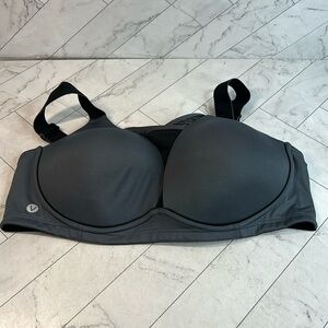 NWOT Livi Active Lane Bryant Womans Sports Bra Gray Medium-Impact NO WIRE 40D